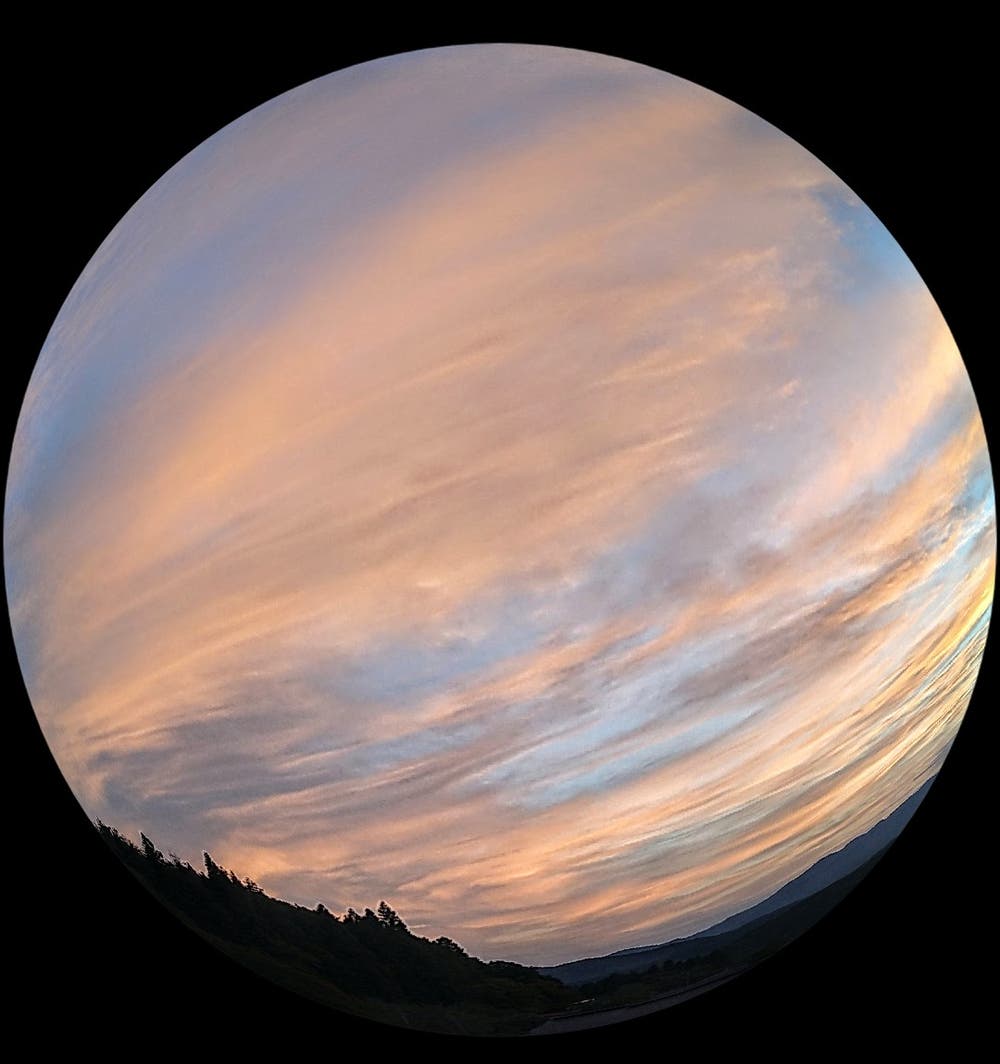 空のビー玉