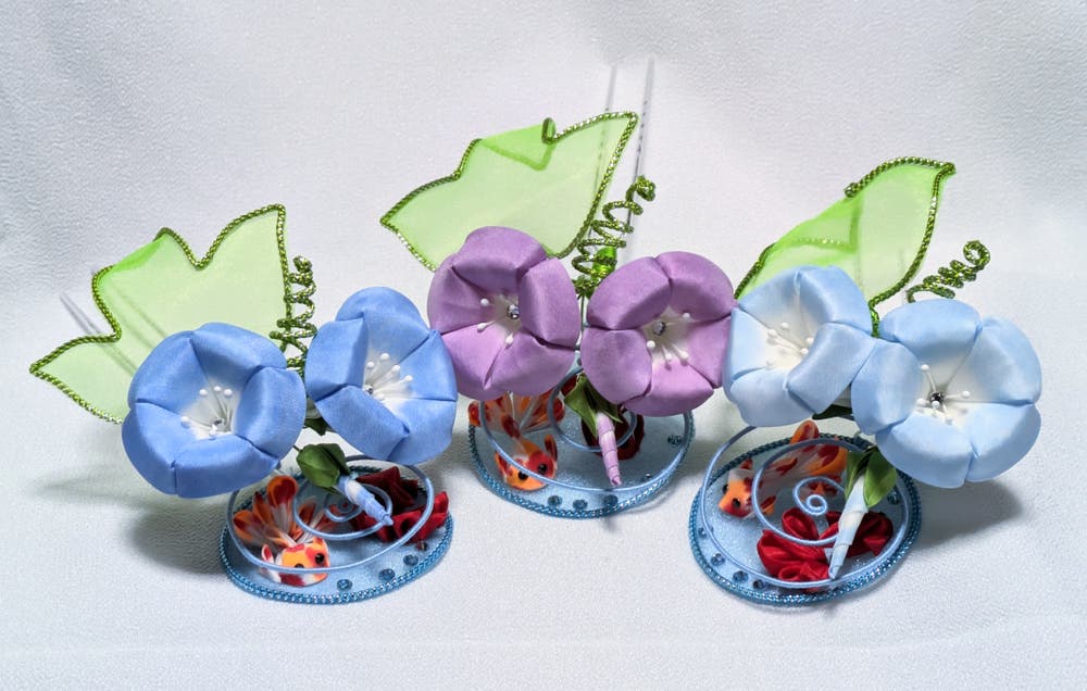 朝顔見越しの金魚